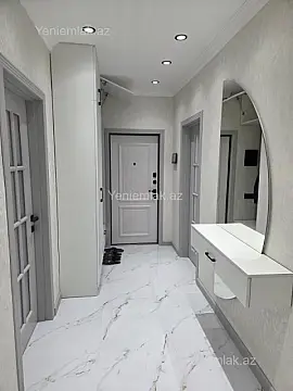 Satılır 3 otaqlı köhnə tikili 105 m²