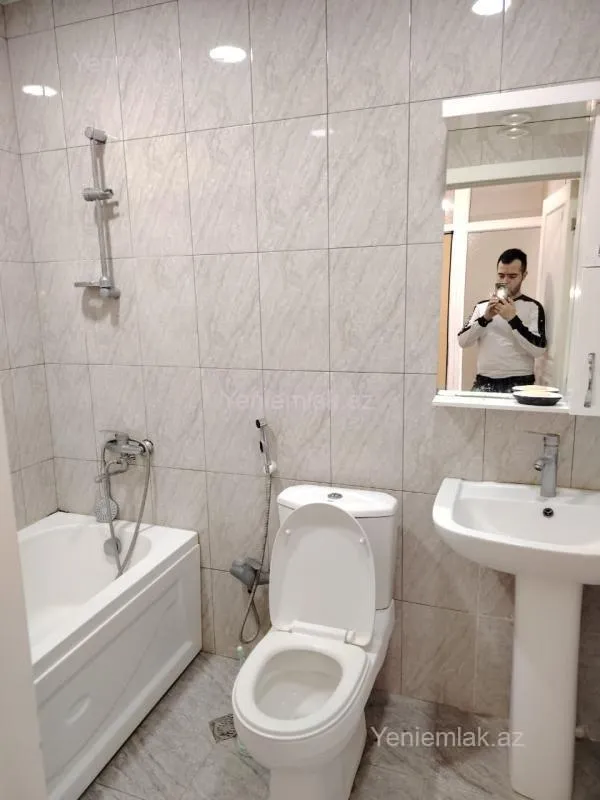 Satılır 1 otaqlı yeni tikili 38.5 m²