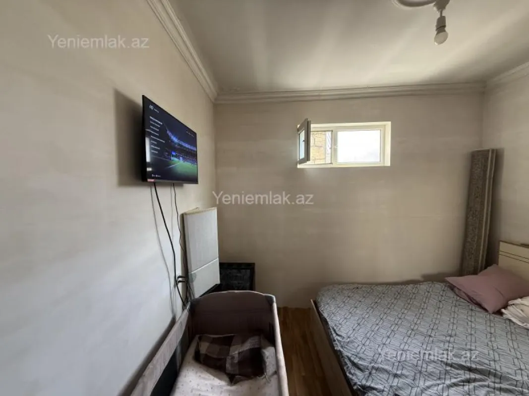 Satılır 2 otaqlı həyət evi 60 m²