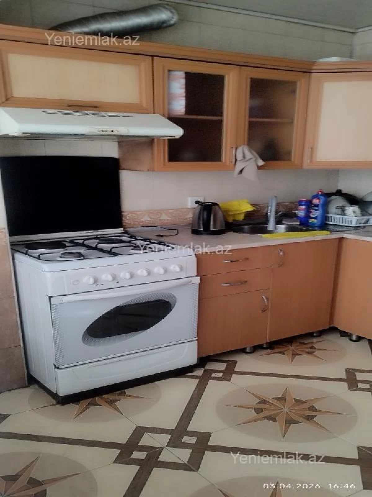 Satılır 3 otaqlı köhnə tikili 80 m²
