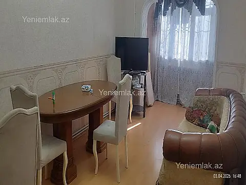 Satılır 3 otaqlı köhnə tikili 80 m²
