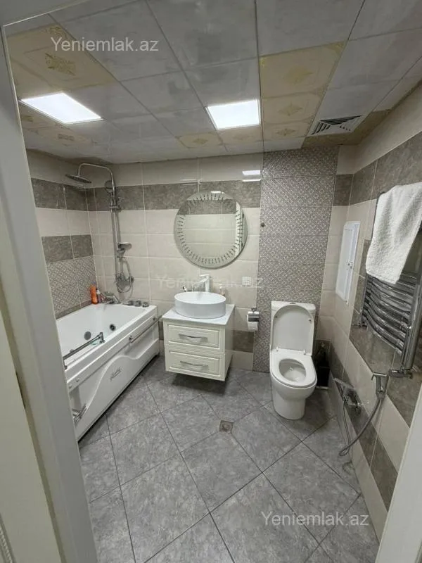 Satılır 2 otaqlı yeni tikili 55 m²