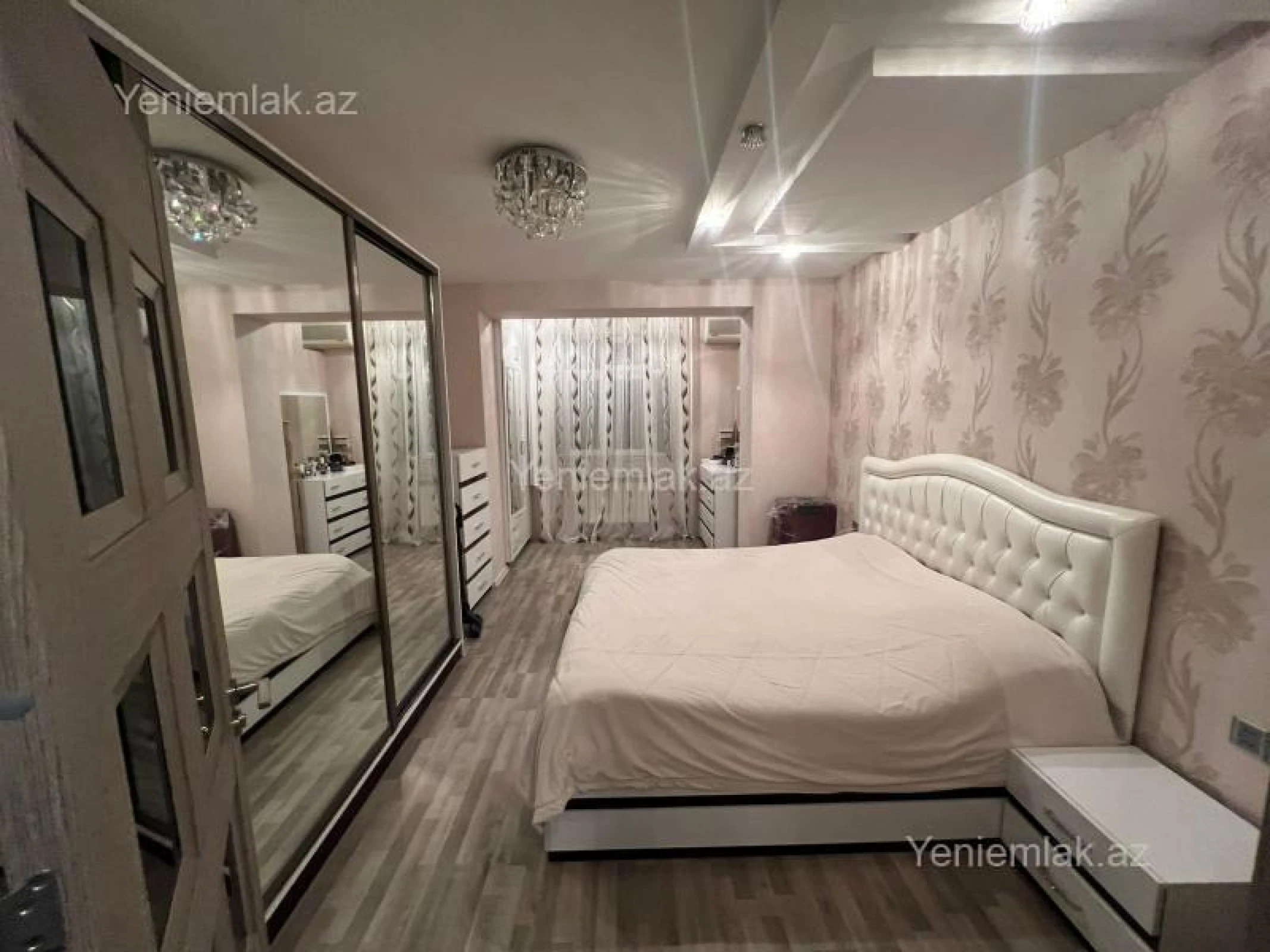 Satılır 3 otaqlı köhnə tikili 85 m²