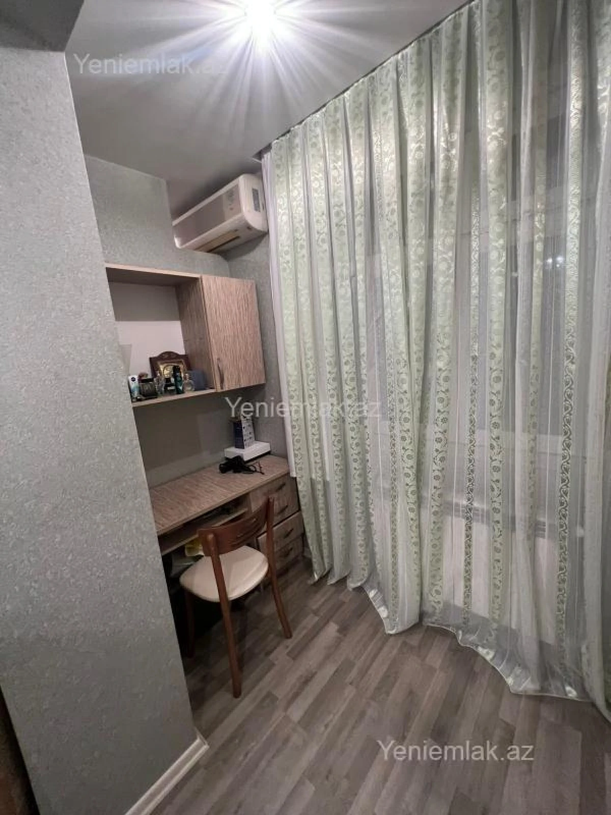 Satılır 3 otaqlı köhnə tikili 85 m²