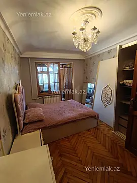 Satılır 3 otaqlı köhnə tikili 68 m²