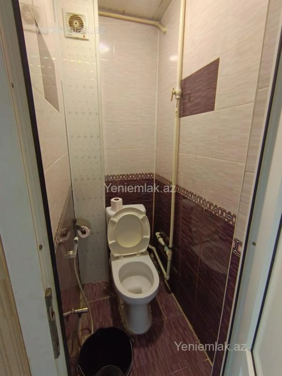 Satılır 3 otaqlı köhnə tikili 68 m²