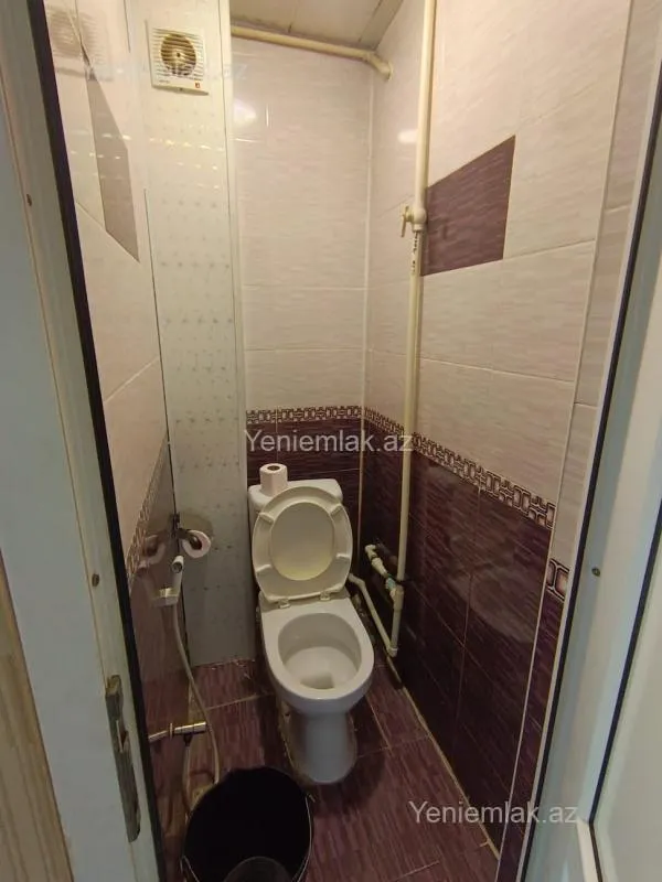 Satılır 3 otaqlı köhnə tikili 68 m²