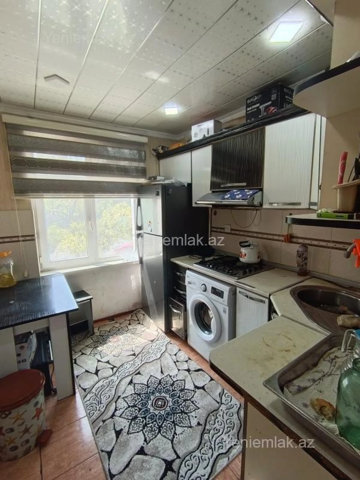 Satılır 3 otaqlı köhnə tikili 68 m²