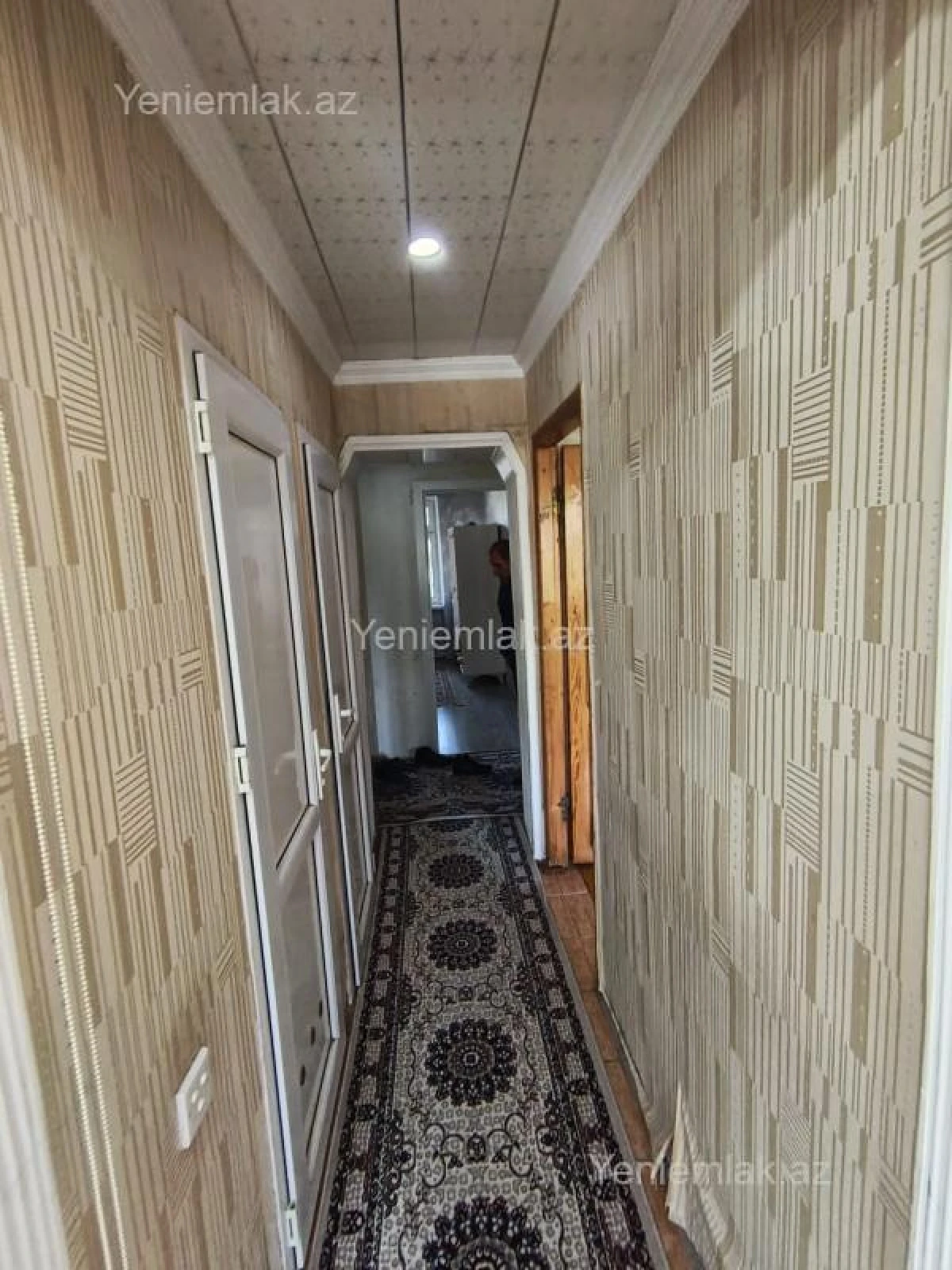 Satılır 3 otaqlı köhnə tikili 68 m²