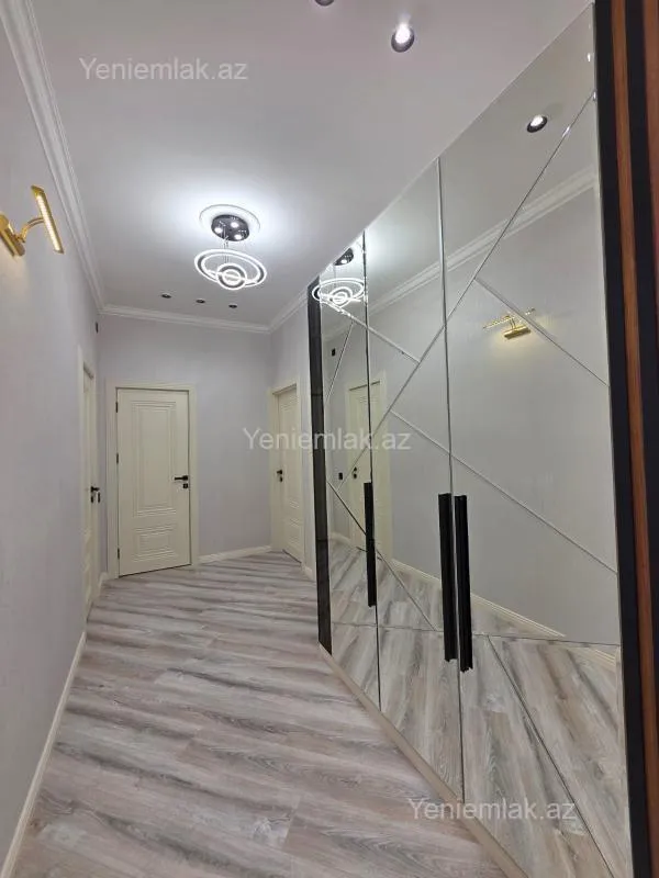 Satılır 3 otaqlı yeni tikili 106 m²