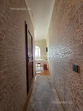 Satılır 4 otaqlı köhnə tikili 120 m²