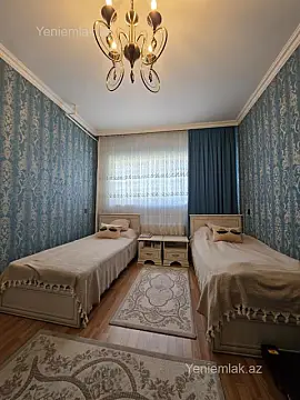 Satılır 4 otaqlı köhnə tikili 120 m²