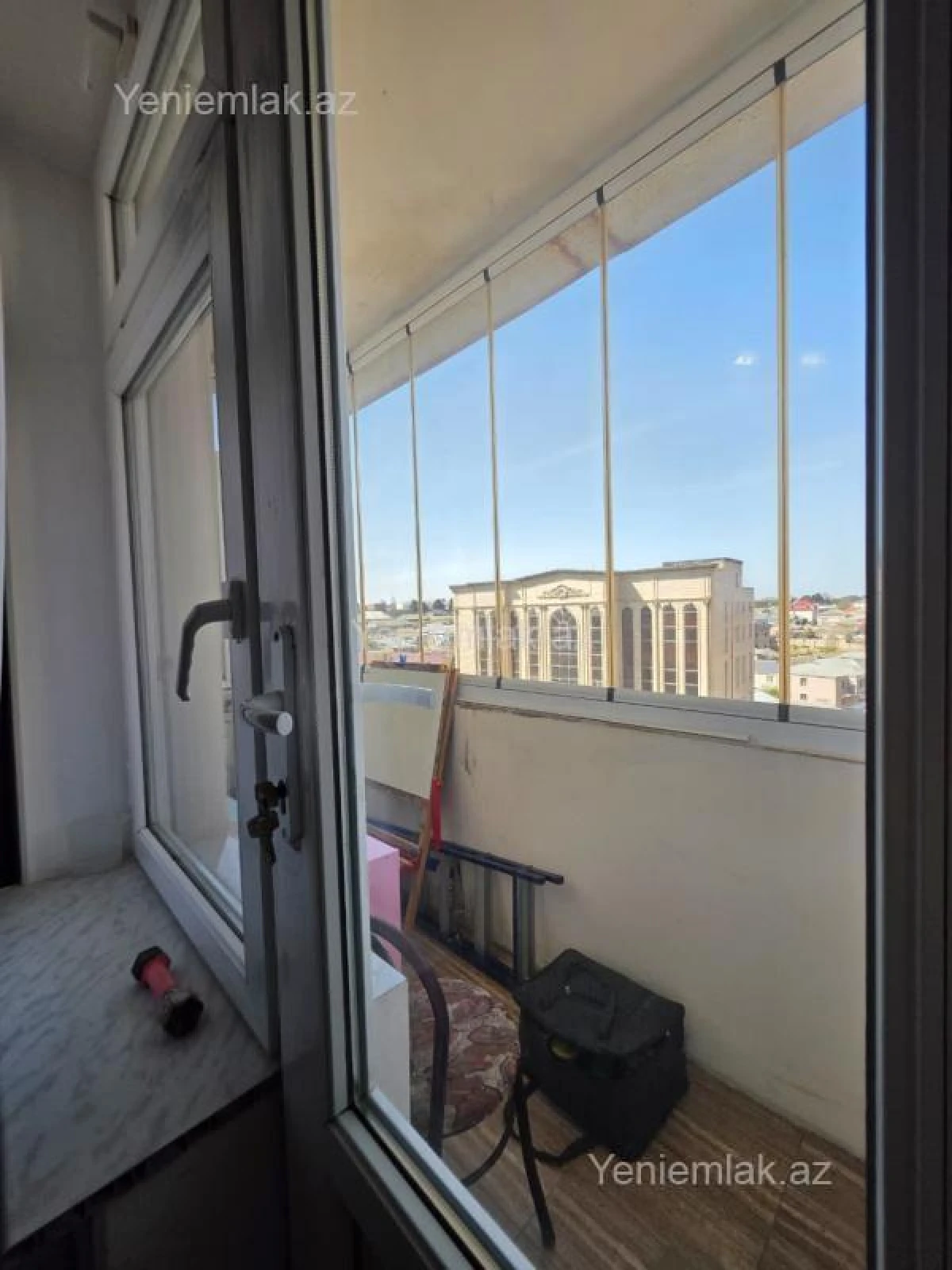 Satılır 4 otaqlı köhnə tikili 120 m²