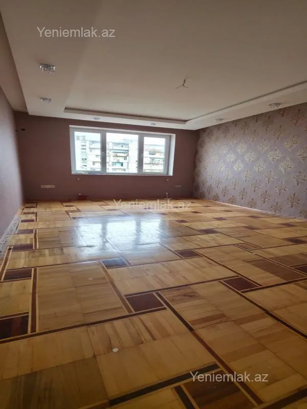 Satılır 2 otaqlı köhnə tikili 57 m²