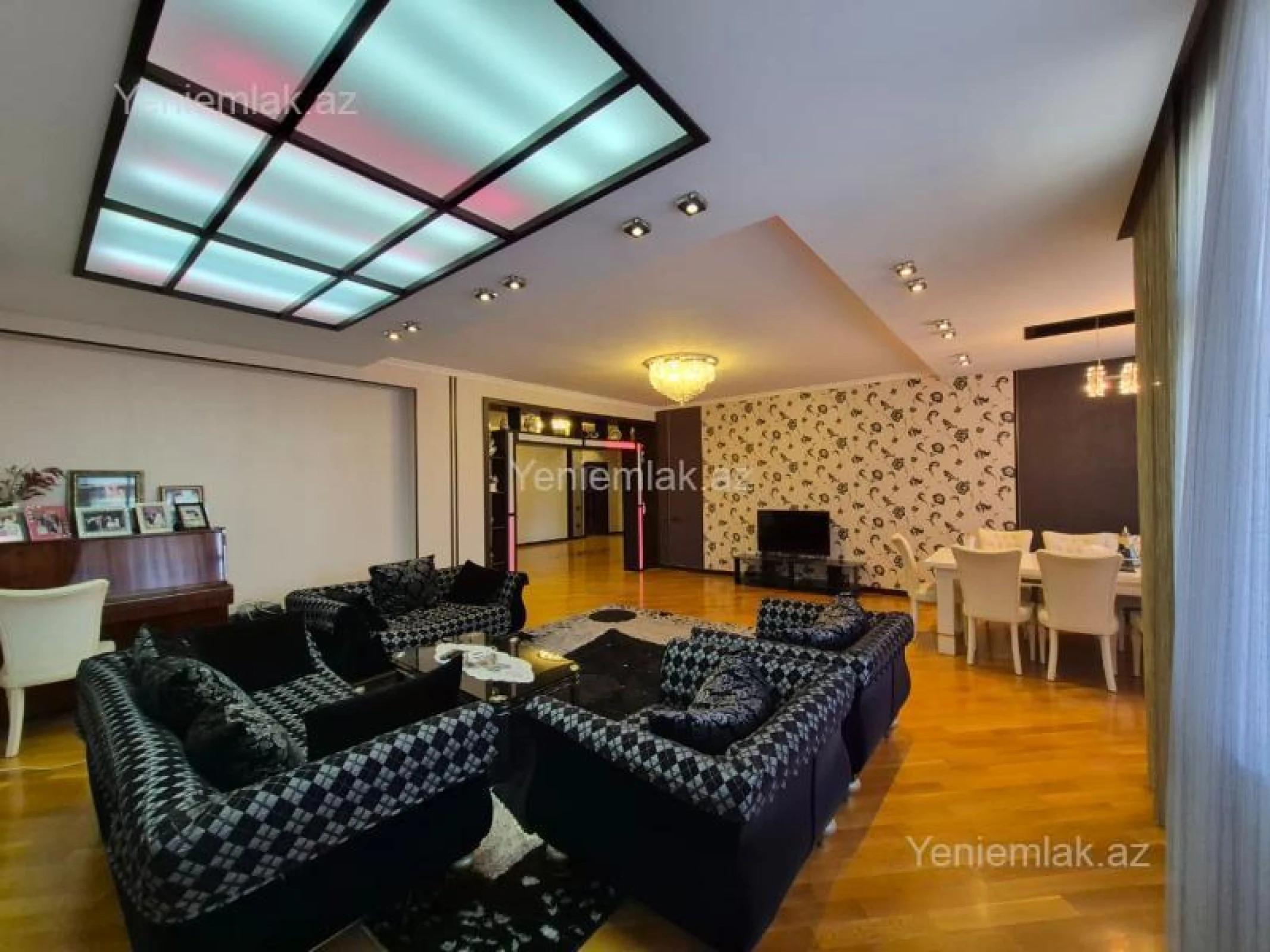 Satılır 5 otaqlı yeni tikili 280 m²