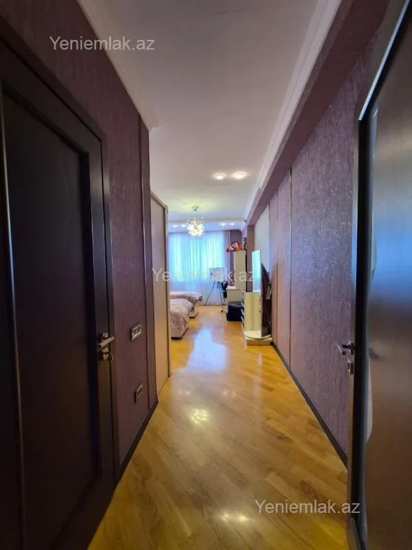 Satılır 5 otaqlı yeni tikili 280 m²