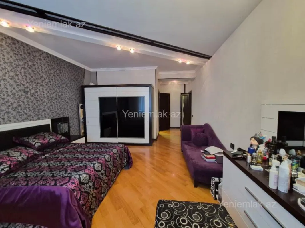 Satılır 5 otaqlı yeni tikili 280 m²