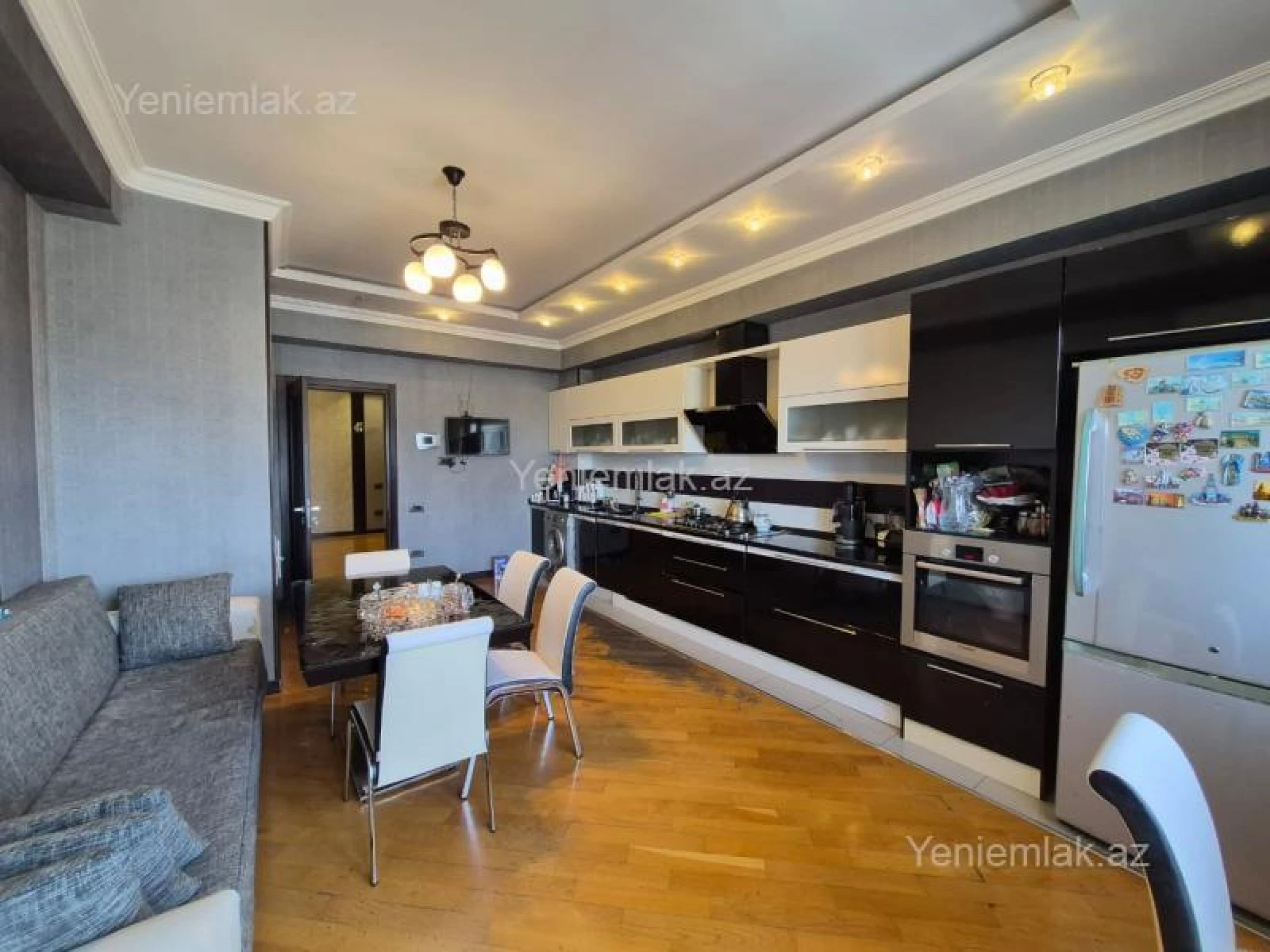 Satılır 5 otaqlı yeni tikili 280 m²
