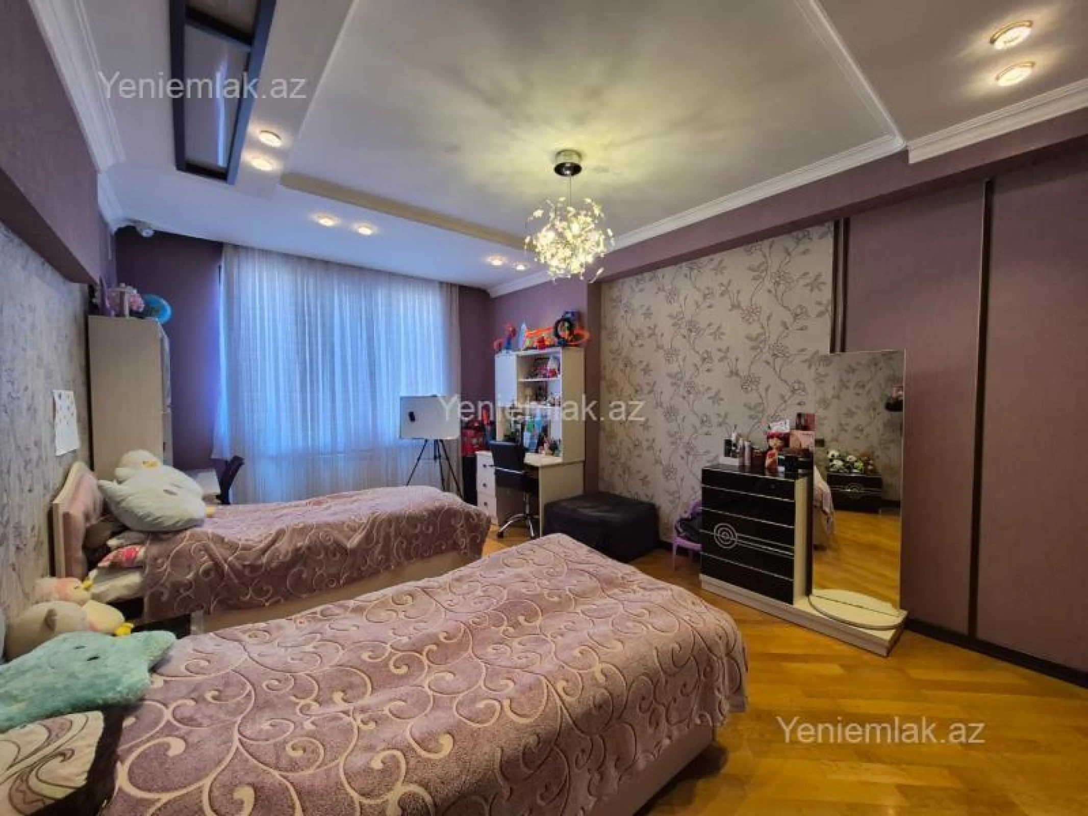 Satılır 5 otaqlı yeni tikili 280 m²