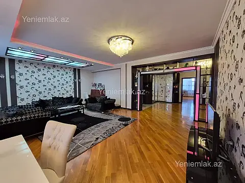 Satılır 5 otaqlı yeni tikili 280 m²