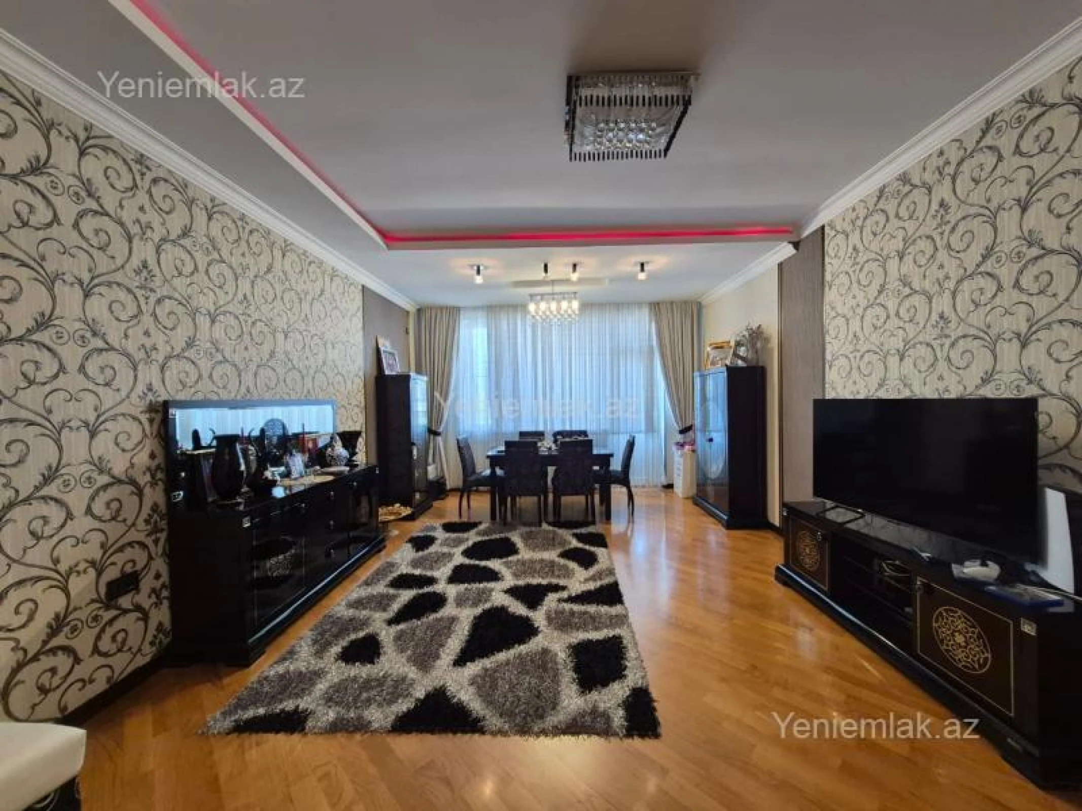 Satılır 5 otaqlı yeni tikili 280 m²