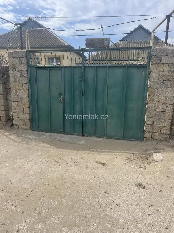 Satılır 3 otaqlı həyət evi 80 m²