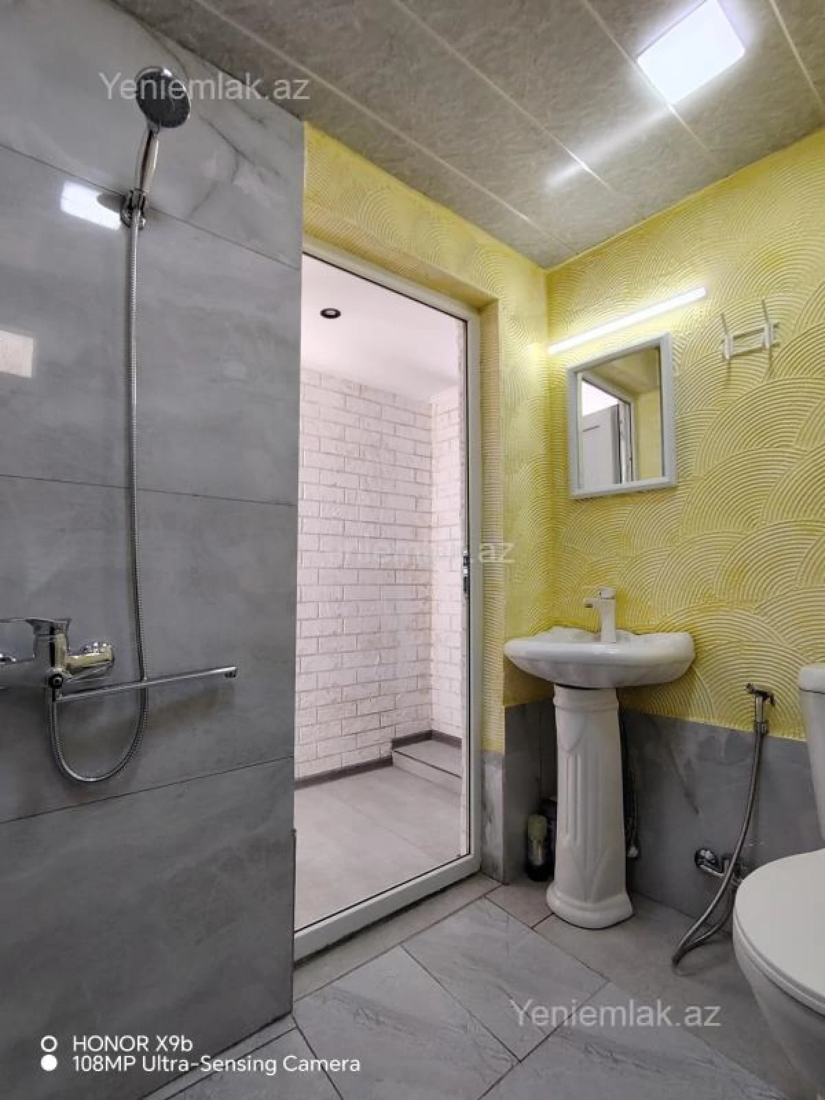 Satılır 2 otaqlı həyət evi 42 m²