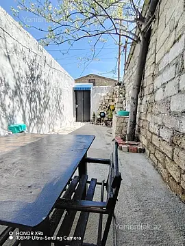 Satılır 2 otaqlı həyət evi 42 m²