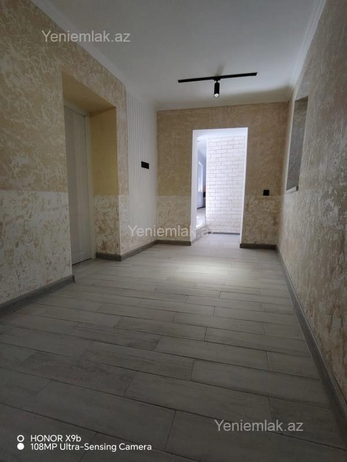 Satılır 2 otaqlı həyət evi 42 m²
