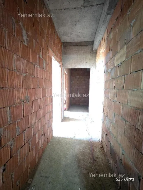 Satılır 3 otaqlı yeni tikili 75 m²