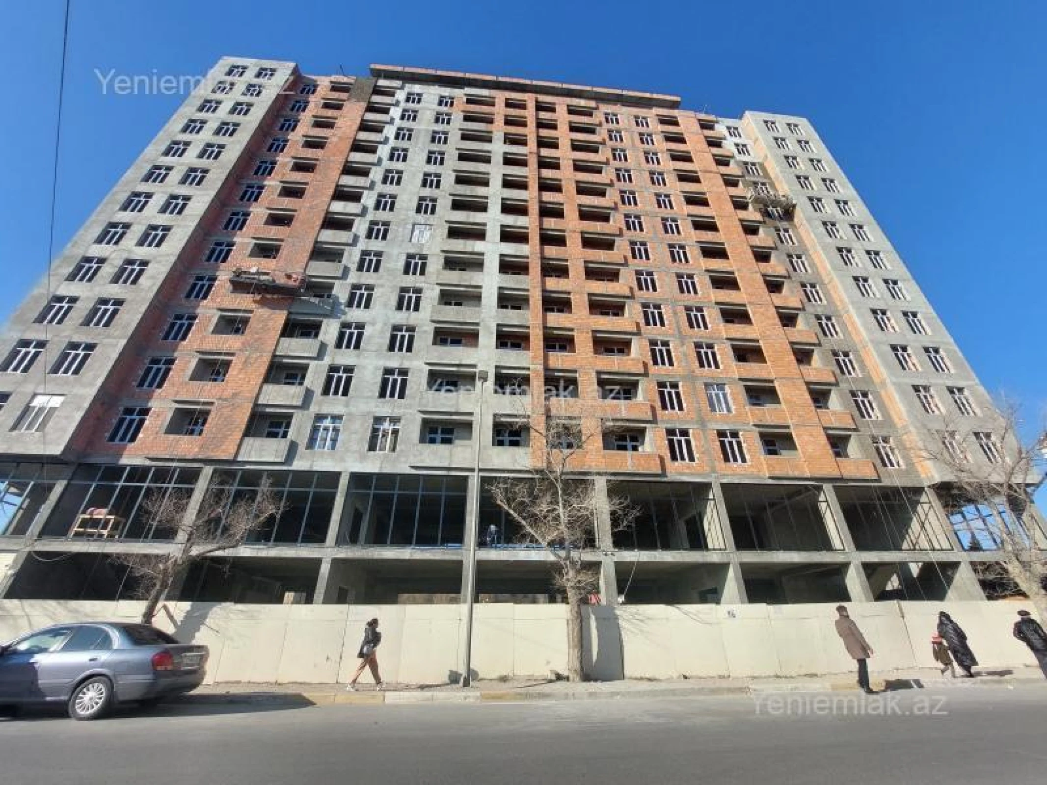 Satılır 3 otaqlı yeni tikili 75 m²