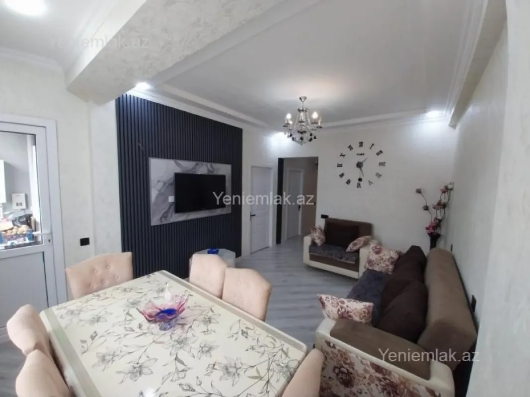 Satılır 4 otaqlı yeni tikili 75 m²