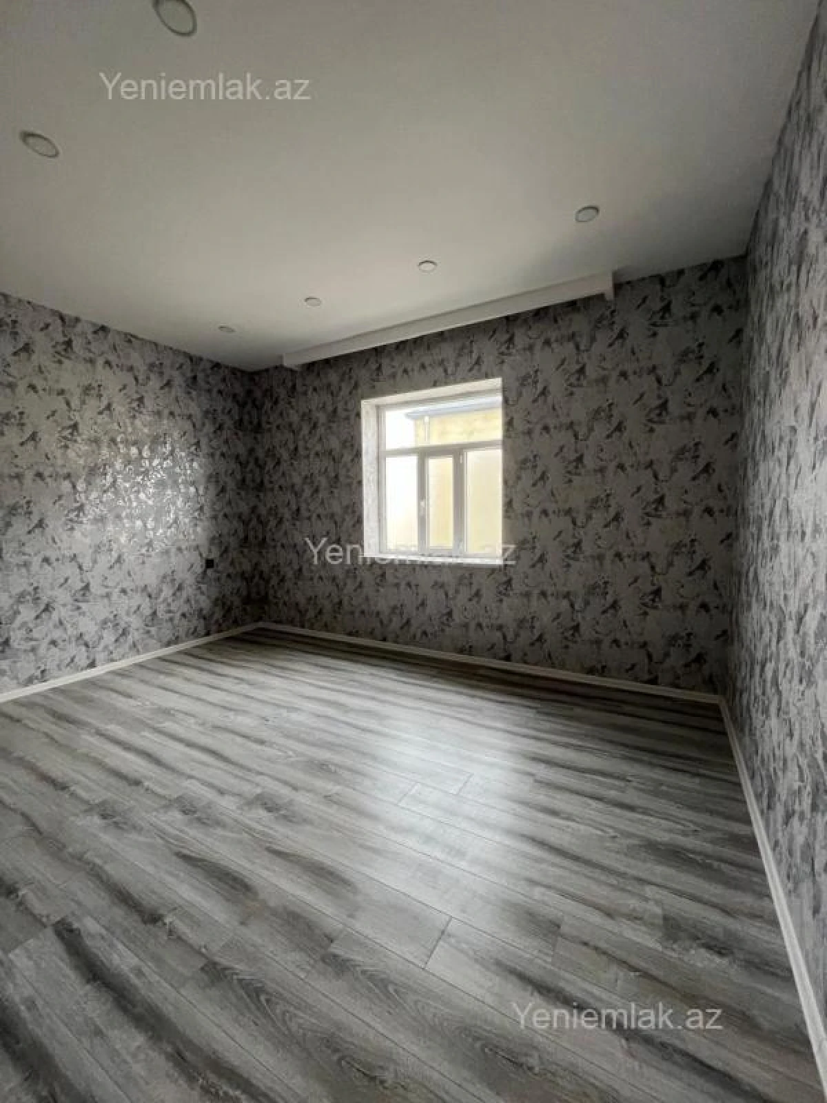 Satılır 5 otaqlı həyət evi 150 m²