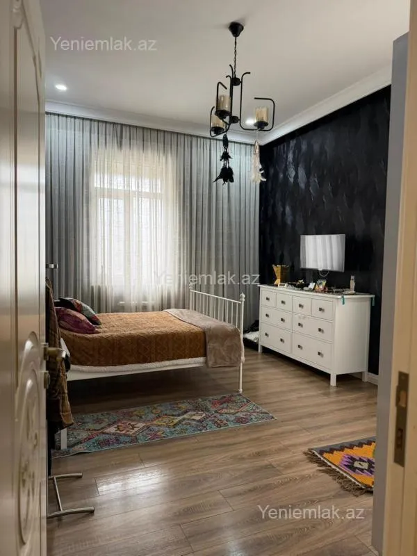 Satılır 4 otaqlı yeni tikili 157 m²