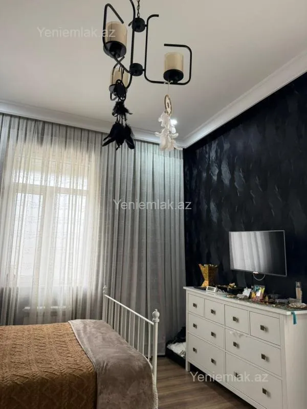 Satılır 4 otaqlı yeni tikili 157 m²