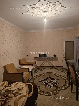 Satılır 2 otaqlı köhnə tikili 60 m²