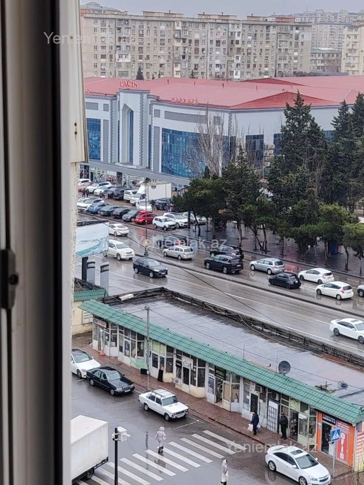 Satılır 2 otaqlı köhnə tikili 60 m²