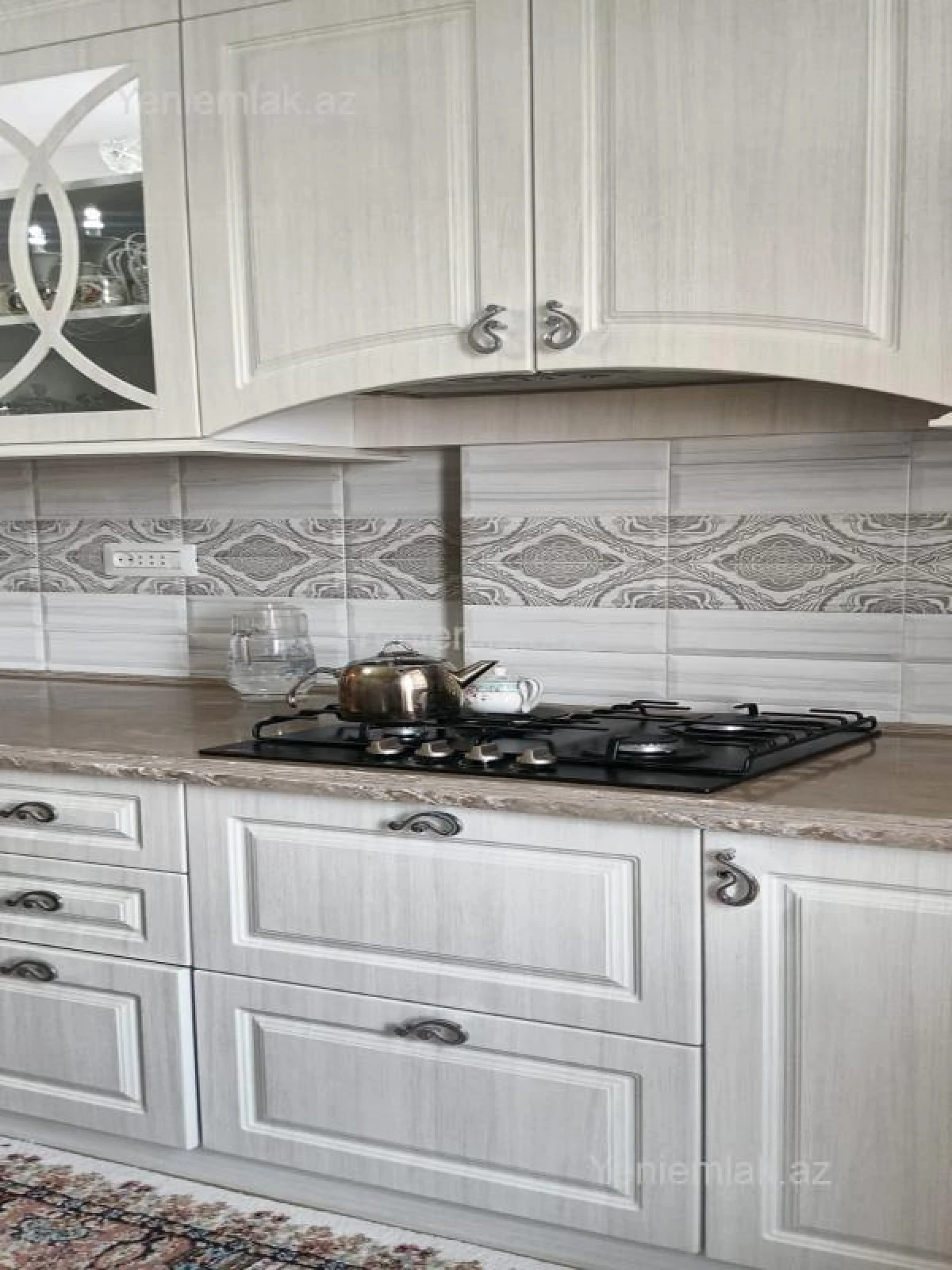 Satılır 3 otaqlı yeni tikili 155 m²