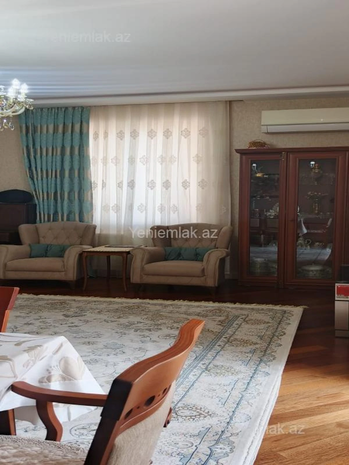 Satılır 3 otaqlı yeni tikili 155 m²