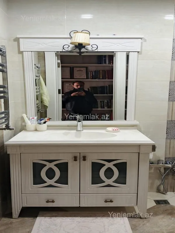 Satılır 3 otaqlı yeni tikili 155 m²