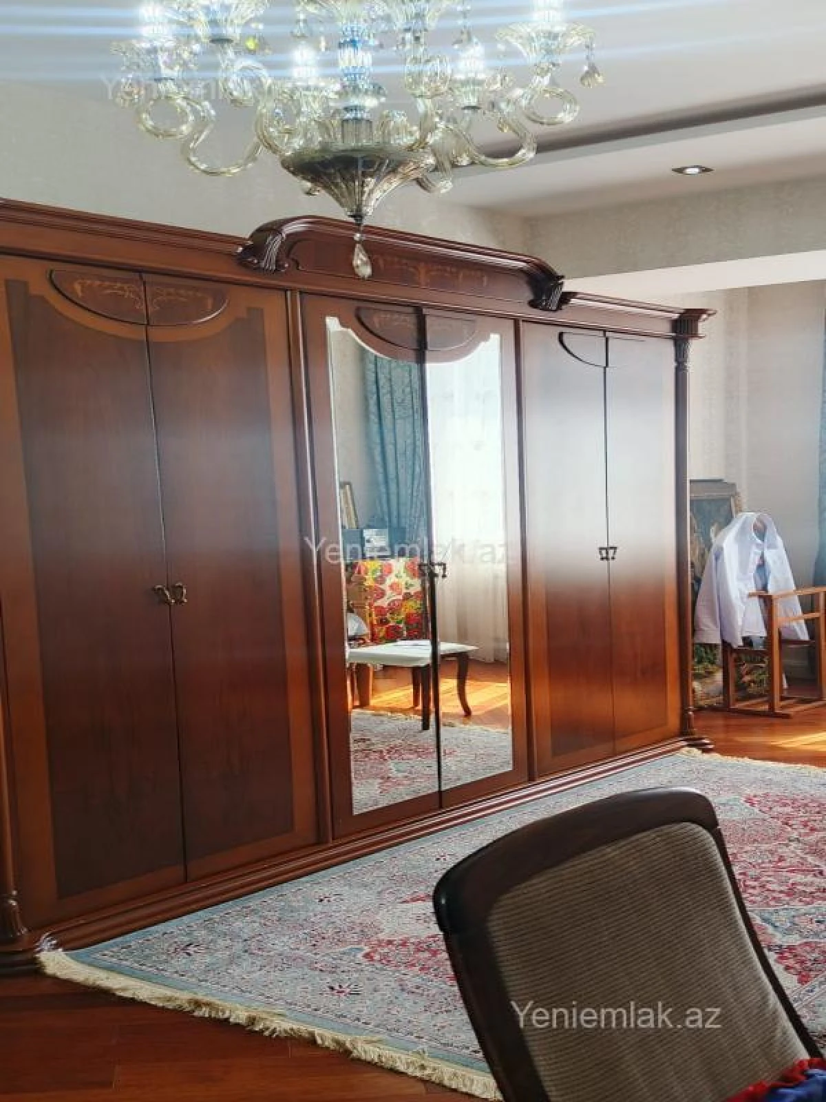 Satılır 3 otaqlı yeni tikili 155 m²