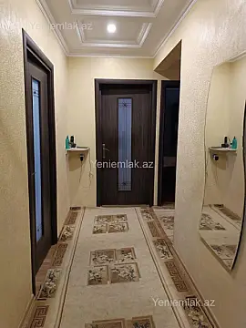 Satılır 4 otaqlı köhnə tikili 90 m²
