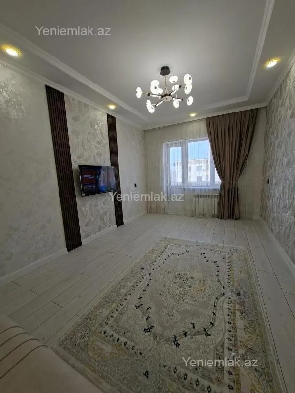 Satılır 2 otaqlı köhnə tikili 60 m²
