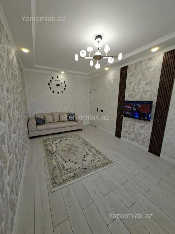 Satılır 2 otaqlı köhnə tikili 60 m²