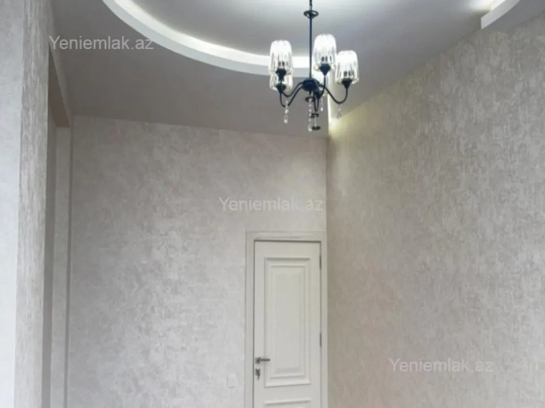 Satılır 3 otaqlı yeni tikili 100 m²