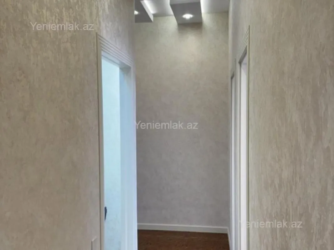 Satılır 3 otaqlı yeni tikili 100 m²