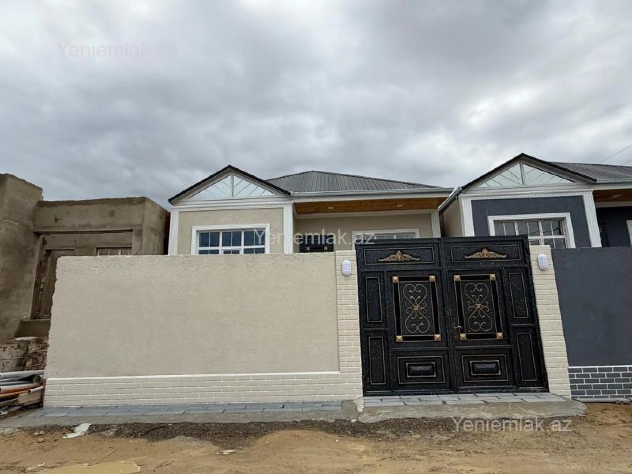 Satılır 3 otaqlı həyət evi 90 m²