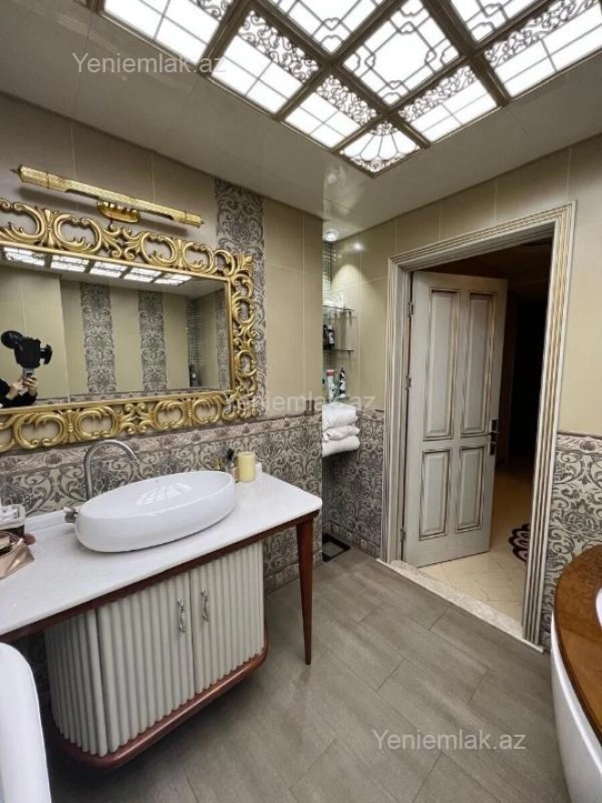 Satılır 3 otaqlı yeni tikili 145 m²