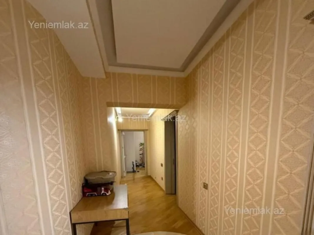 Satılır 3 otaqlı yeni tikili 145 m²