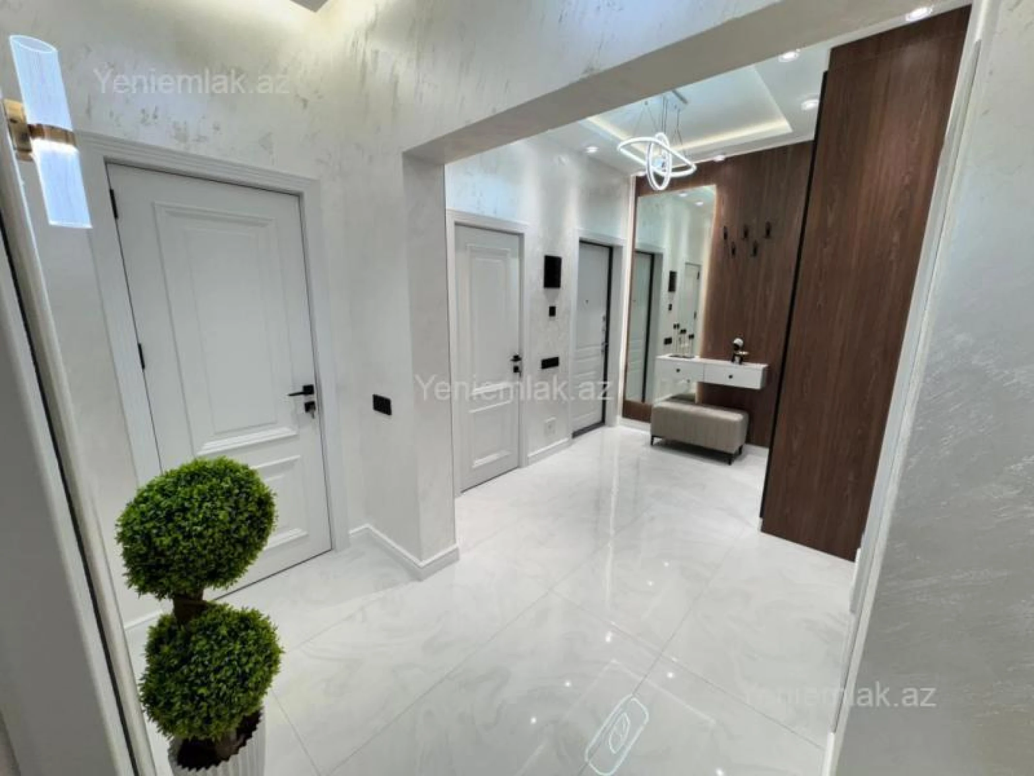 Satılır 3 otaqlı yeni tikili 80 m²